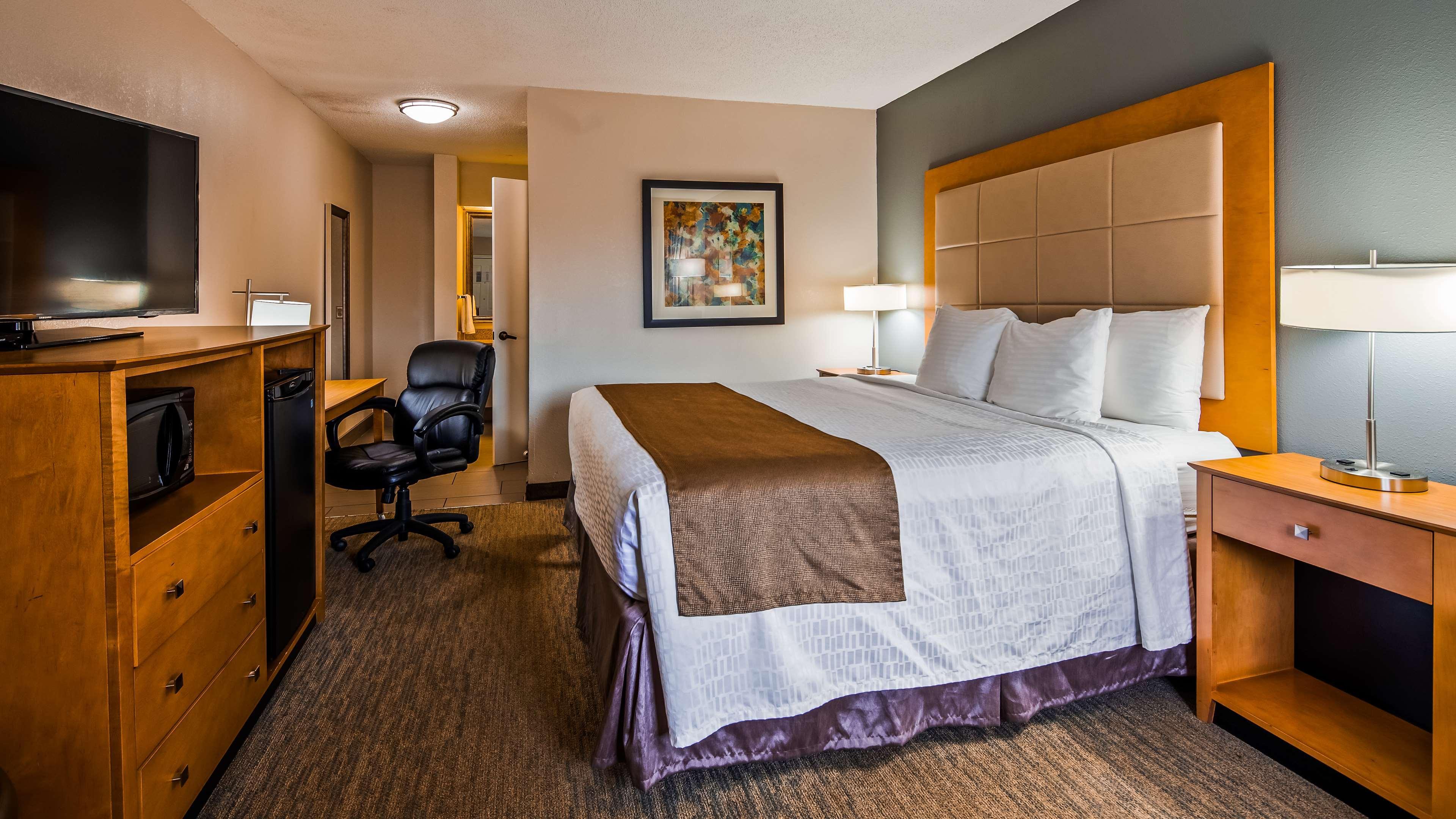 Best Western Airport Inn Pearl Exterior photo
