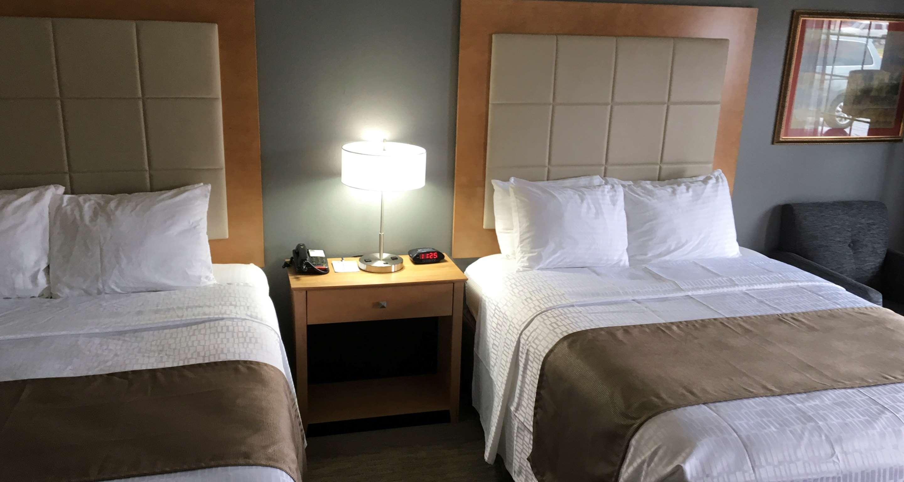 Best Western Airport Inn Pearl Exterior photo